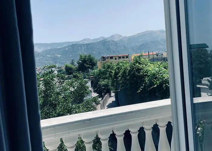 Guest house Casa Torre A Con Parcheggio Gratuito Sorrento