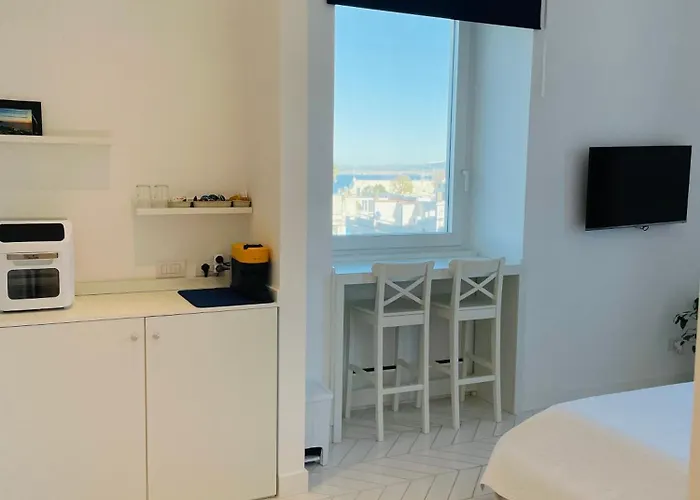 Casa Torre A Con Parcheggio Gratuito 3* Sorrento