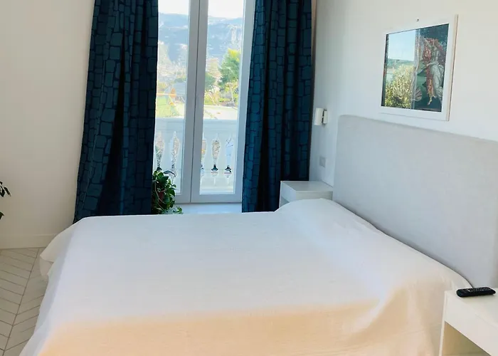 Gæstehus Casa Torre A Con Parcheggio Gratuito Sorrento