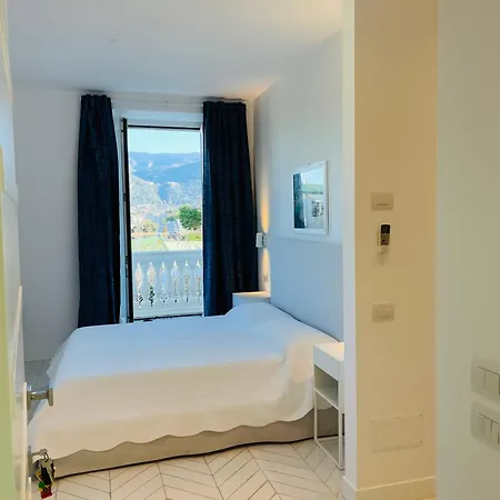 Casa Torre A Con Parcheggio Gratuito 3*